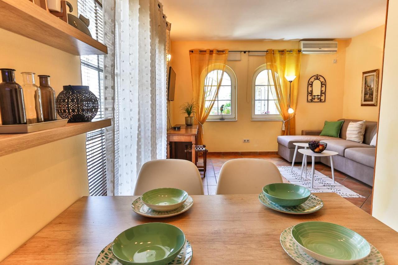 daMonte – Apartments&rooms Budva Buitenkant foto