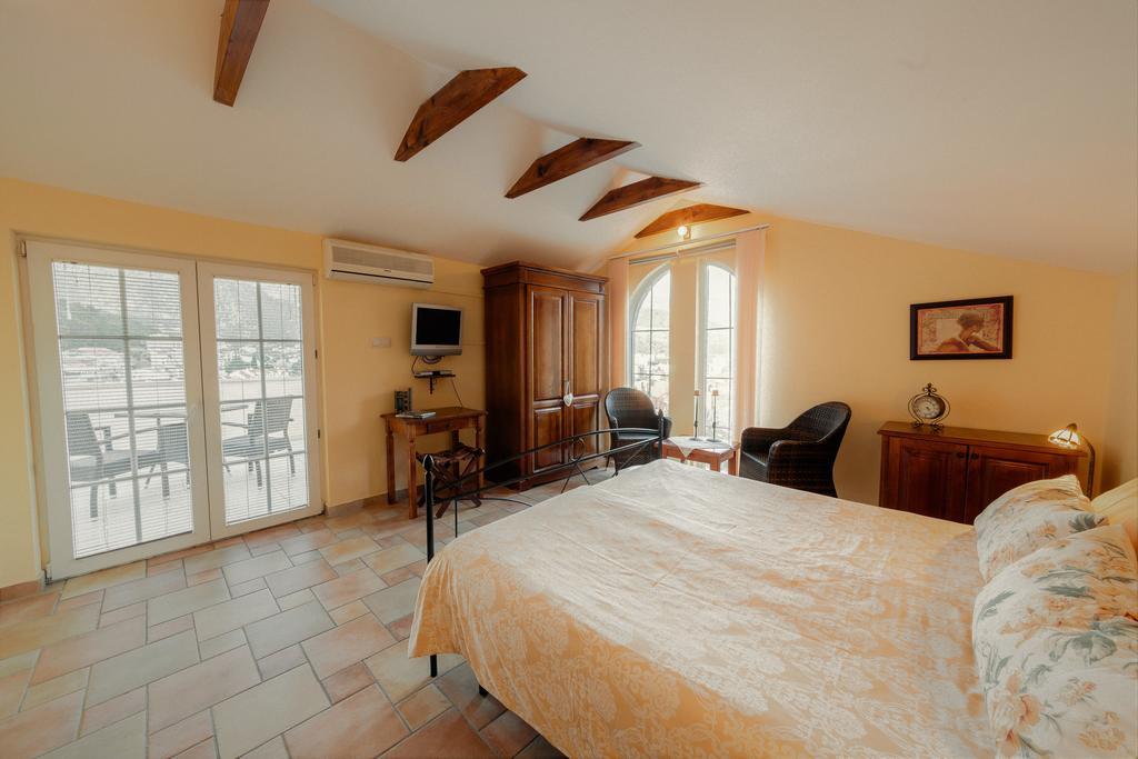 daMonte – Apartments&rooms Budva Buitenkant foto