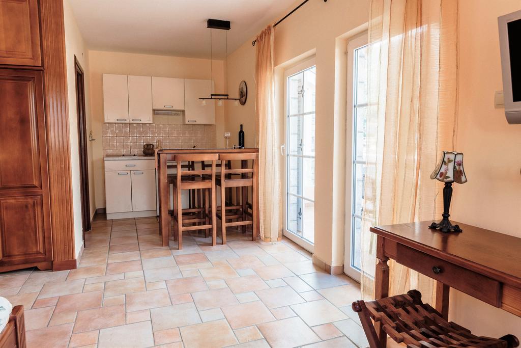 daMonte – Apartments&rooms Budva Buitenkant foto