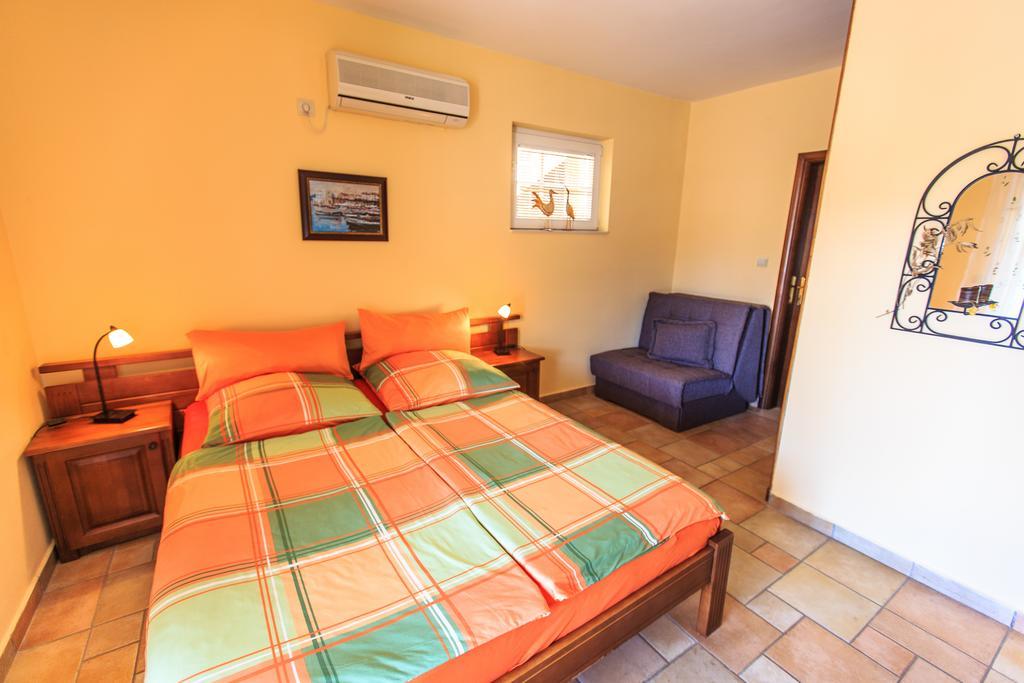 daMonte – Apartments&rooms Budva Buitenkant foto